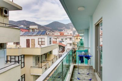 Extra balkong utanf&ouml;r sovrum